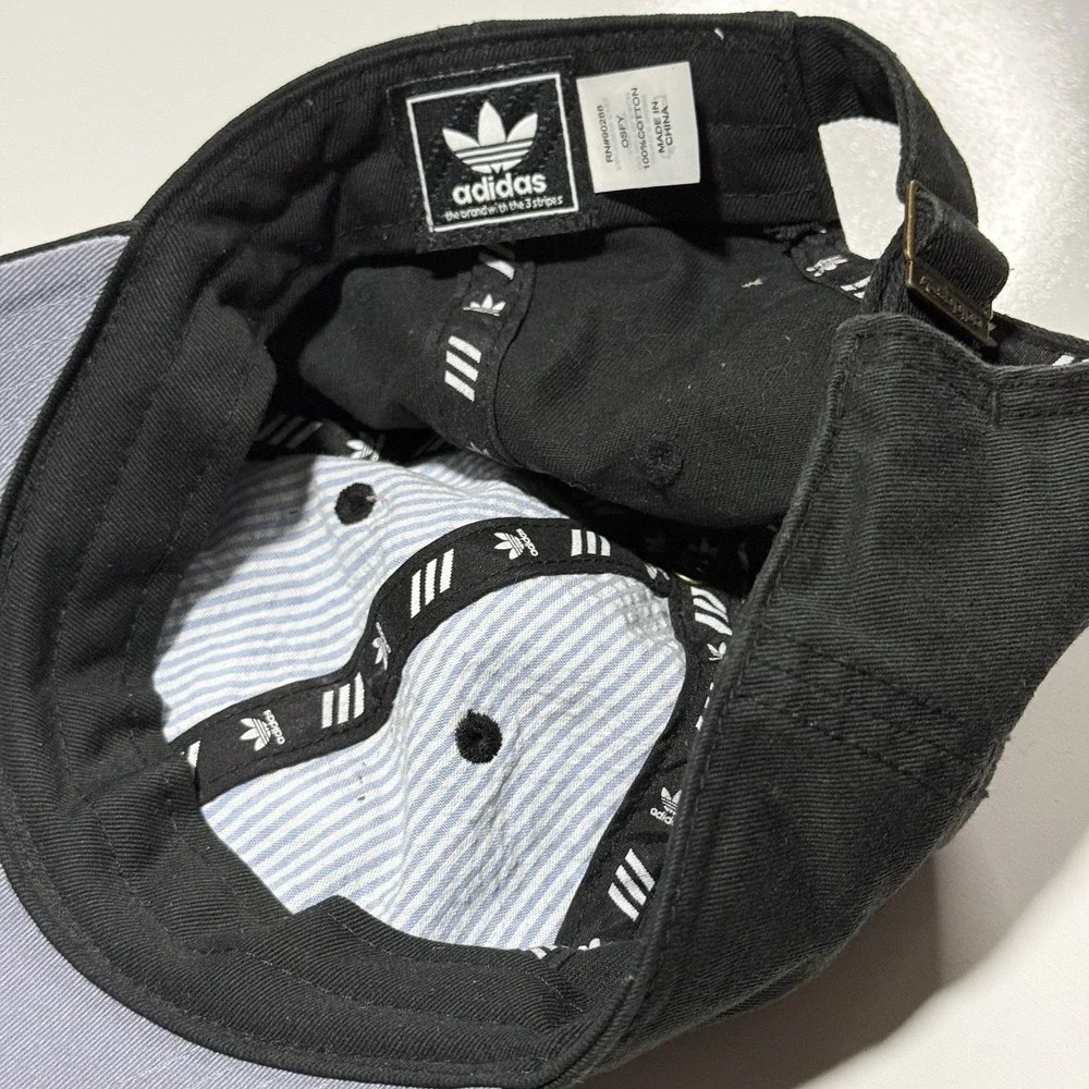 Adidas Originals Relaxed Black White Embroidered Trefoil Strapback Men Hat OSFY